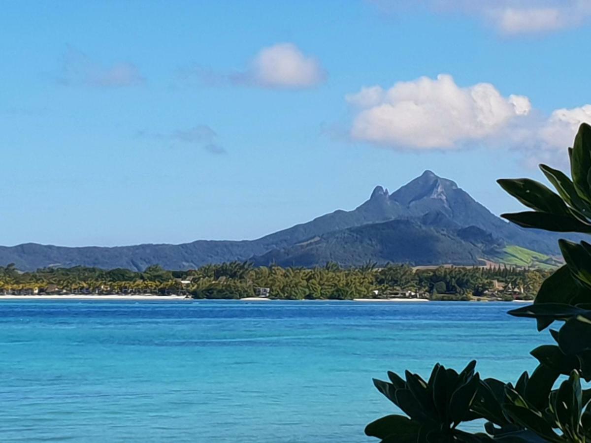 トゥルー・ドー・ドゥースCasa Frangipani Mauritiusアパートメント エクステリア 写真